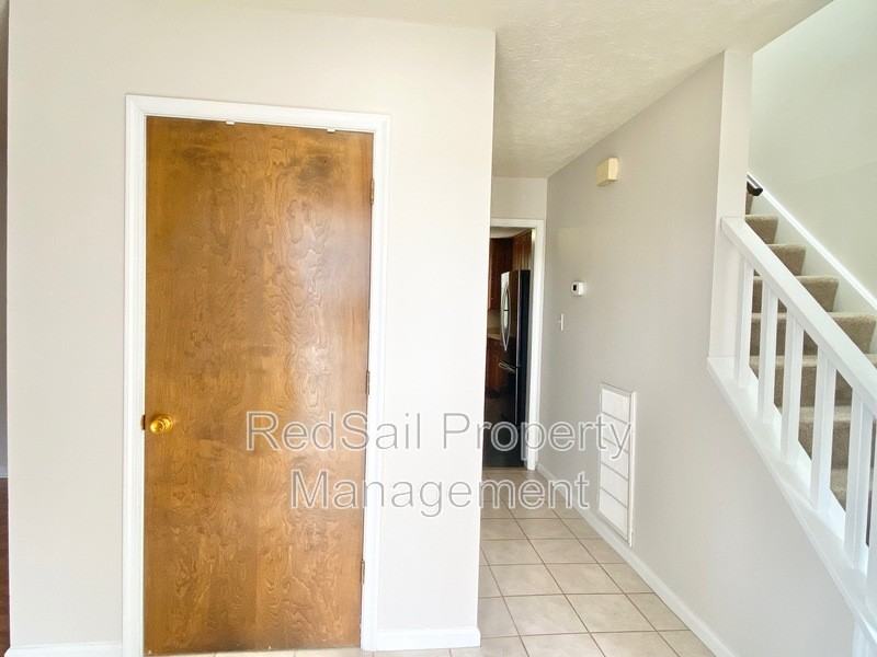 443 Sonora Dr - Photo 3 of 27