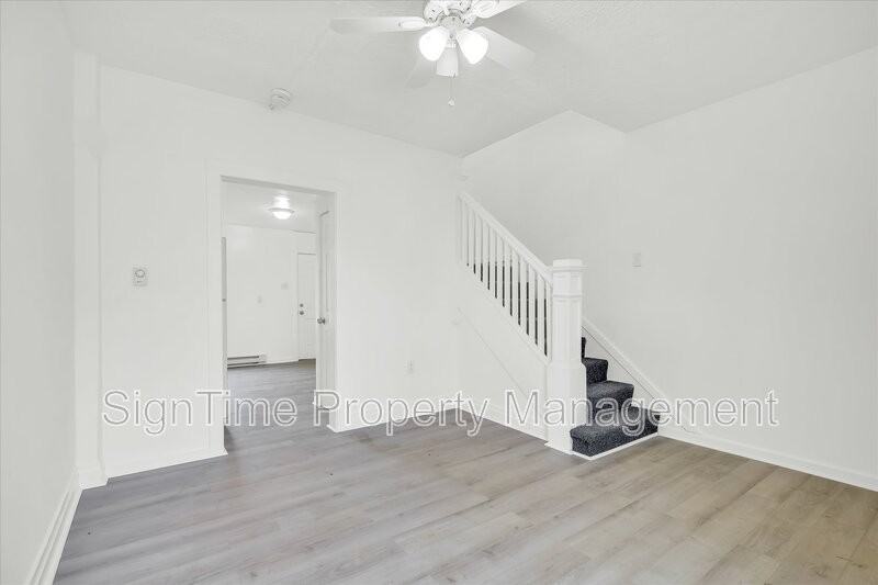 107 W Church St - Photo 4 of 20