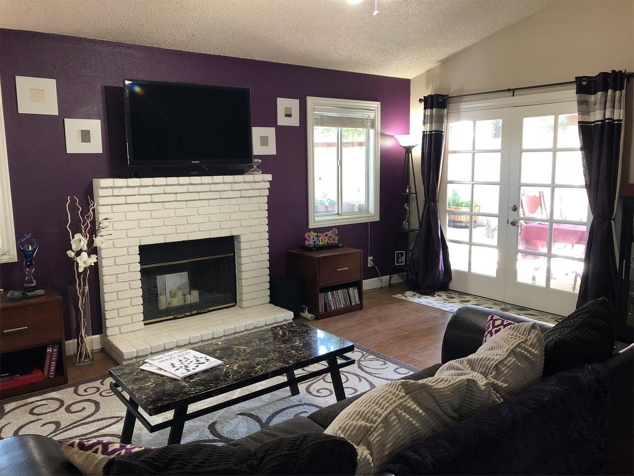 1796 E Jordan Ave - Photo 4 of 10