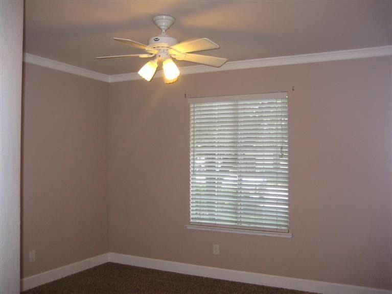 1796 E Jordan Ave - Photo 7 of 10