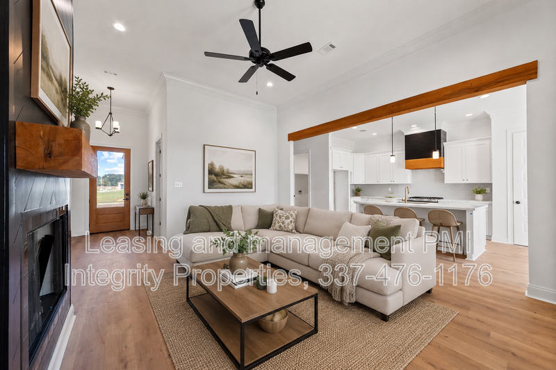 107 Prague Ave - Photo 3 of 17