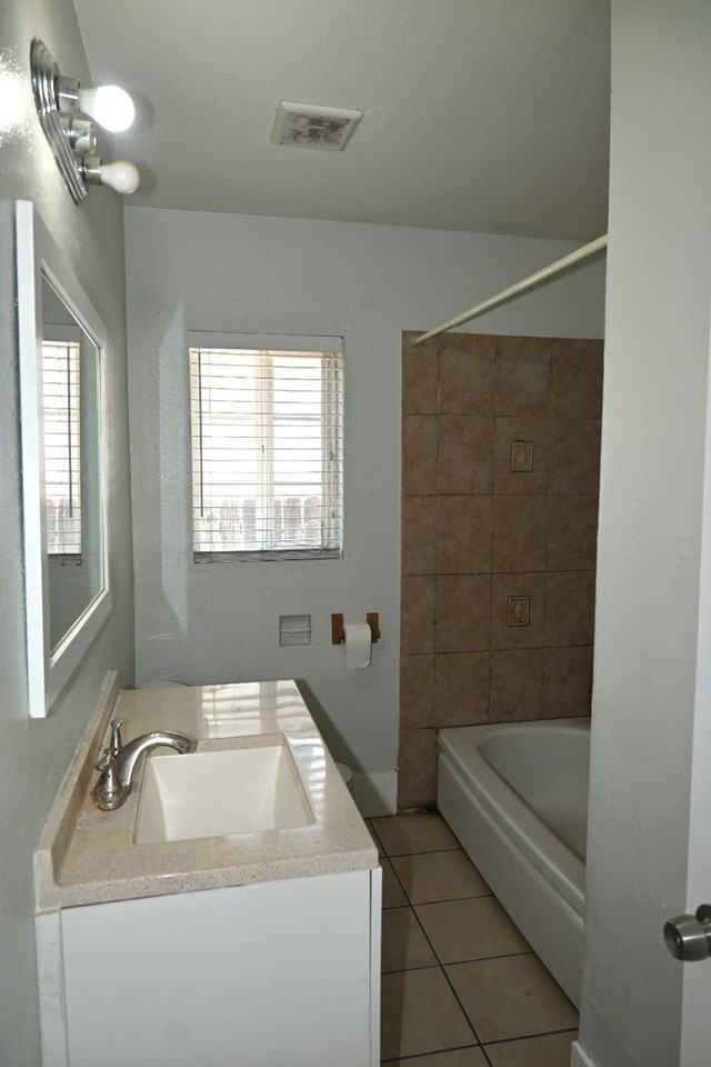 3600 26th Ave #B - Photo 7 of 13