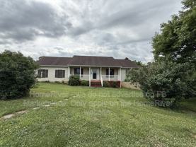15795 Montresor Rd - Photo 1 of 1