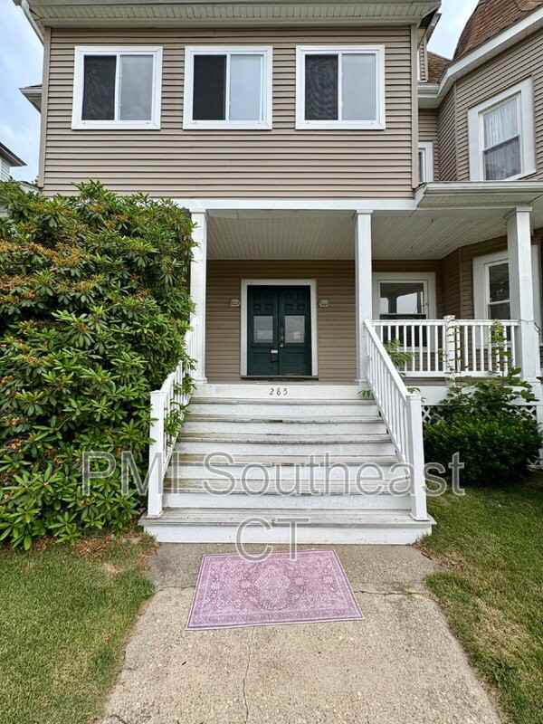 285 Montauk Ave #1