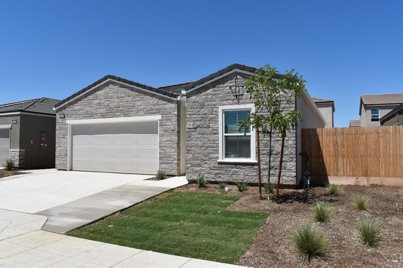4481 N San Miguel Ave - Photo 2 of 34