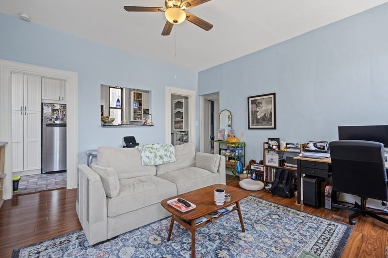 200 Hudson St #4R - Photo 2 of 9