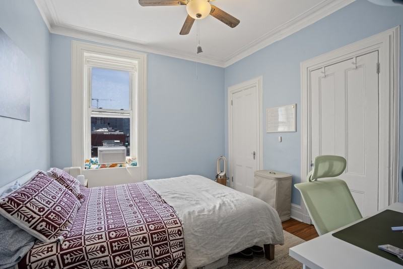 200 Hudson St #4R - Photo 5 of 9