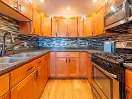 featured image of 220 North Ave