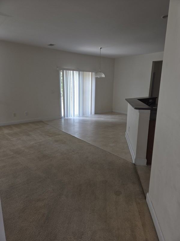 410 Indigo Ridge Dr - Photo 6 of 17