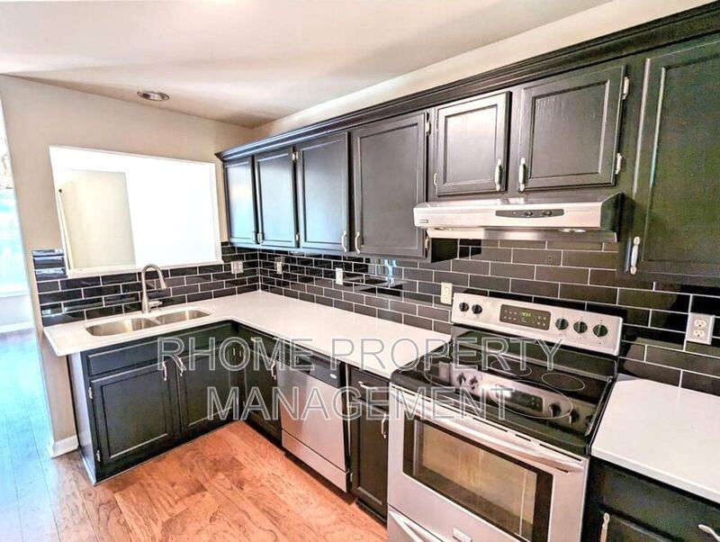 4279 Cabretta Dr Se #A - Photo 3 of 31
