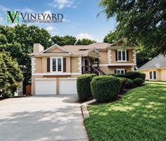 featured image of 2443 Doubletree Dr Nw