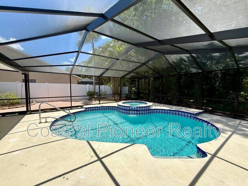 11732 Spanish Lake Dr - Photo 3 of 44