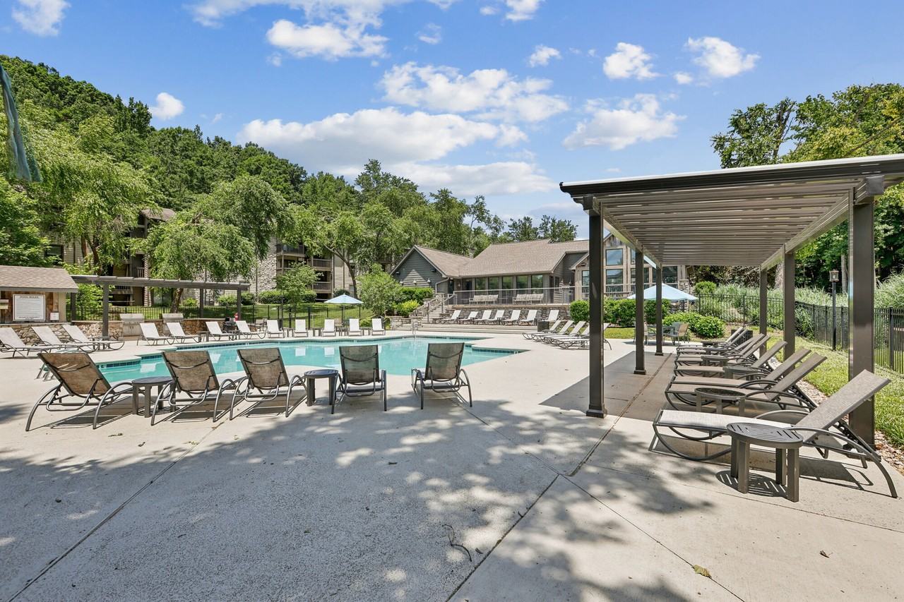 The Lakes Bellevue - Photo 2 of 50
