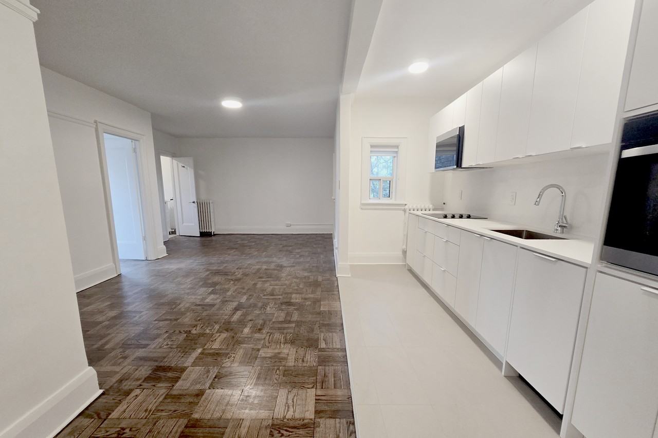 11 Wellesley Street East #508 - Photo 5 of 20
