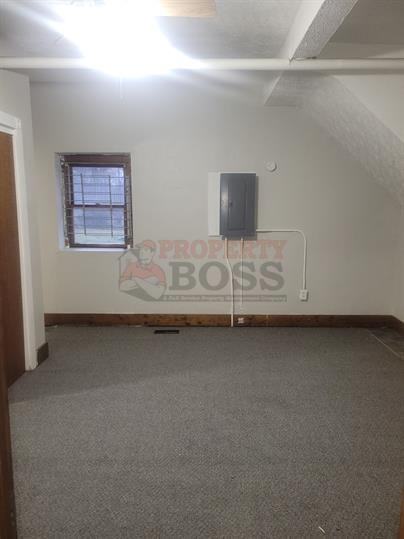 2191 Jefferson St. 1st Flr. Frt./ 2189 - Photo 3 of 5