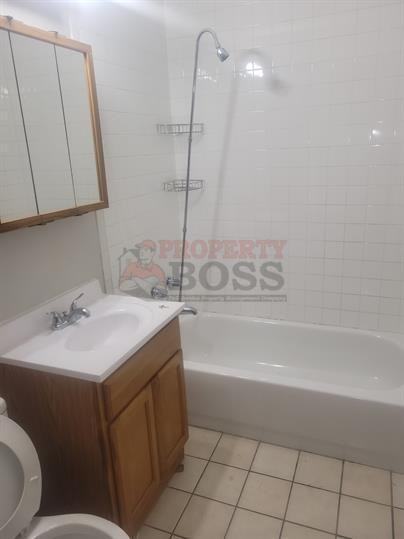 2191 Jefferson St. 1st Flr. Frt./ 2189 - Photo 4 of 5