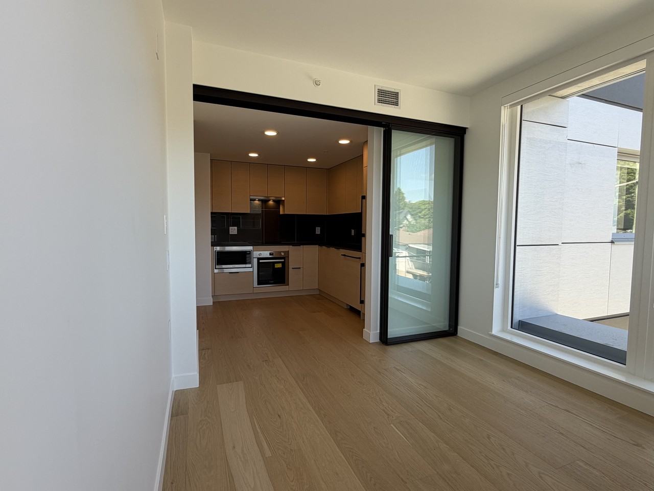 8120 Oak Street - Photo 3 of 9