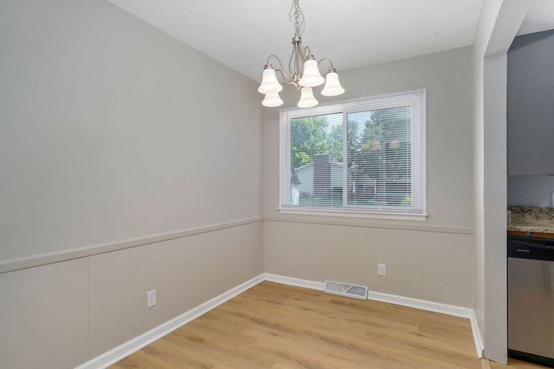 3318 W Dorber Dr - Photo 5 of 24