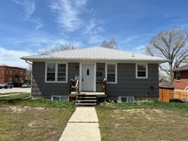 featured image of 438 S Kimball St
