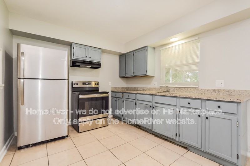 1705 Glendale Rd - Photo 4 of 18