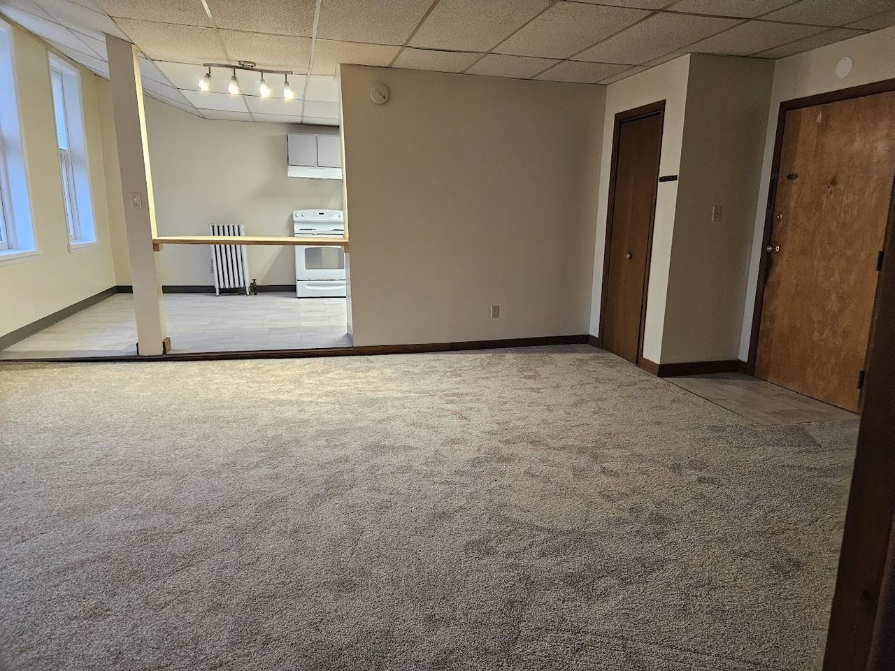 Petrikin Hall - B - Photo 2 of 30