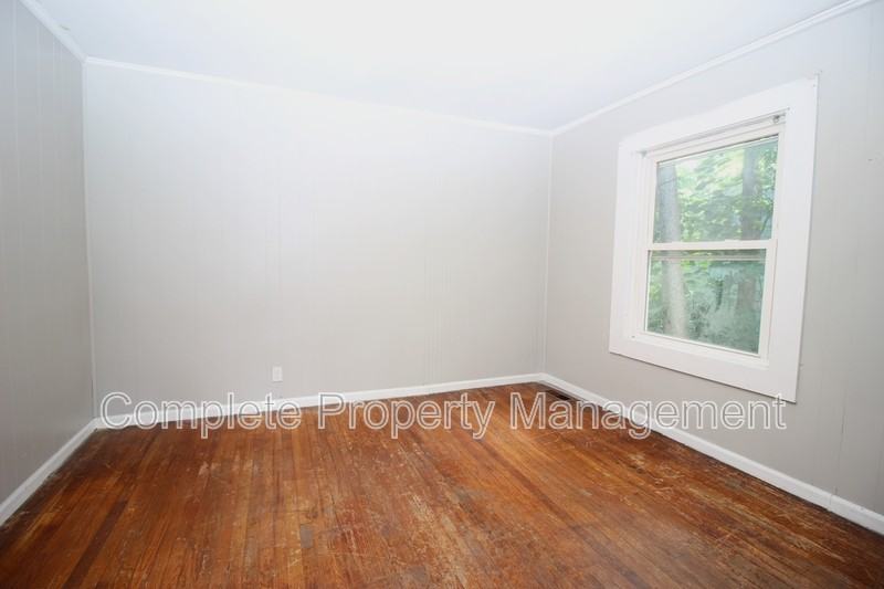 2108 48th Place Ensley - Photo 7 of 12