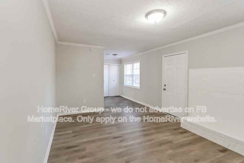 5035 Applewood Dr - Photo 7 of 17