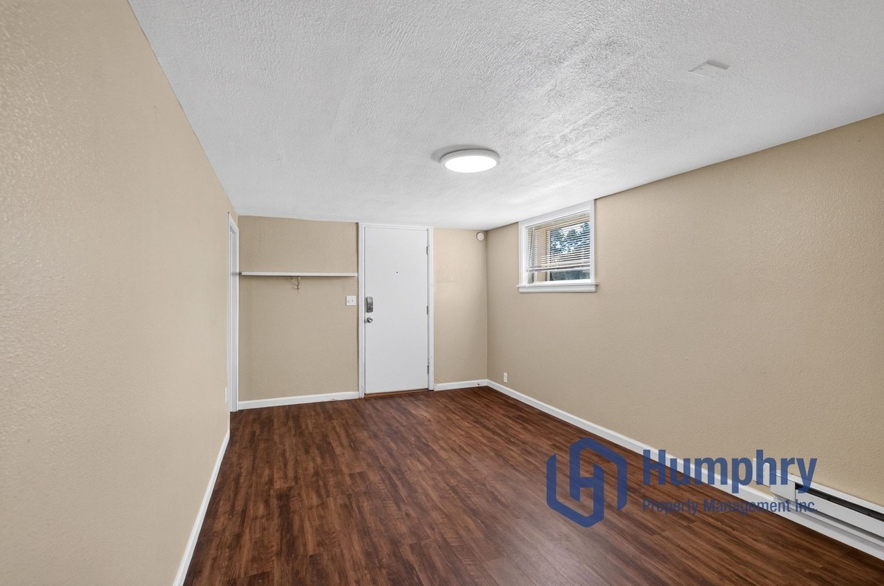 1015 1/2 N 27th St - Photo 6 of 26