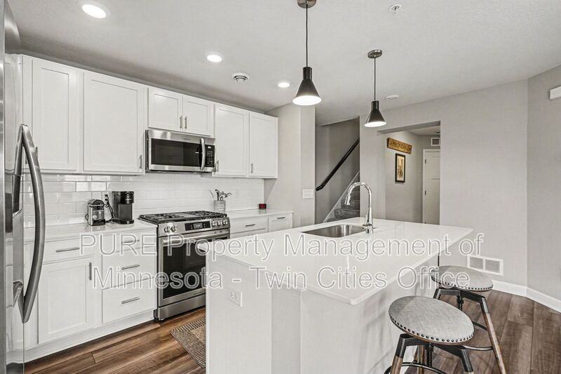 10502 Weston Way N - Photo 6 of 30