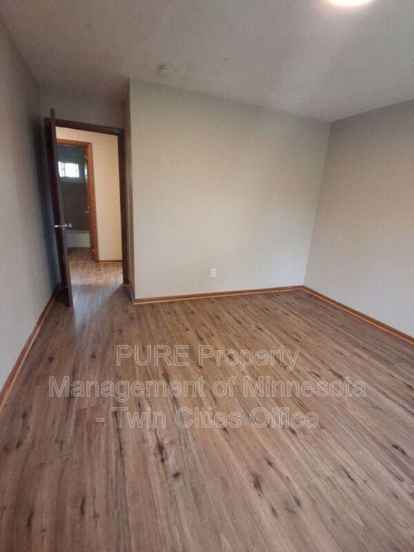 5th St Ne #4701 - Photo 3 of 26
