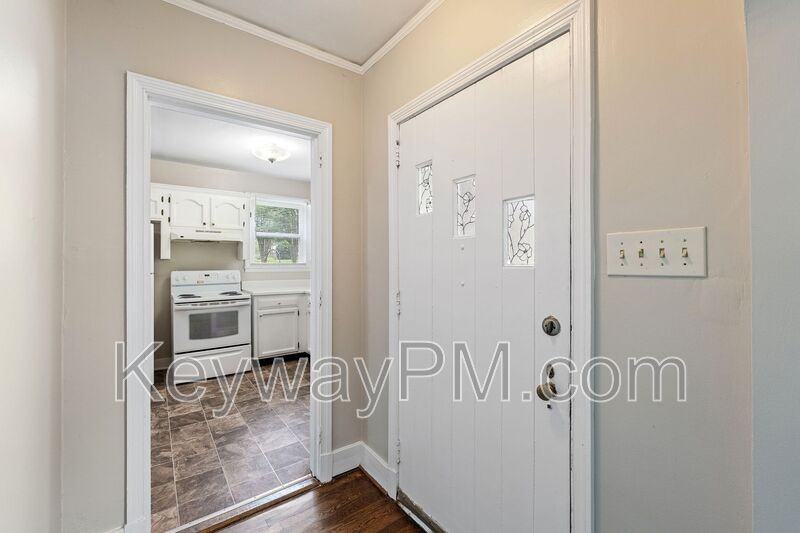 2334 Redwood Dr - Photo 7 of 23