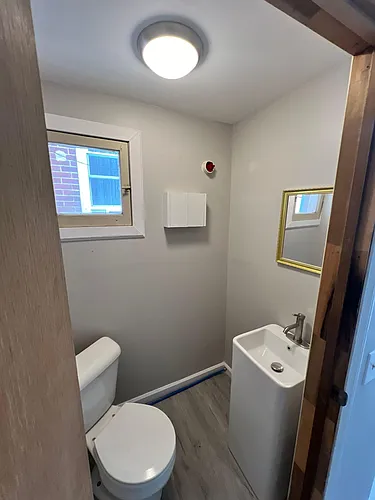 2120 West 4th Street - Photo 4 of 5