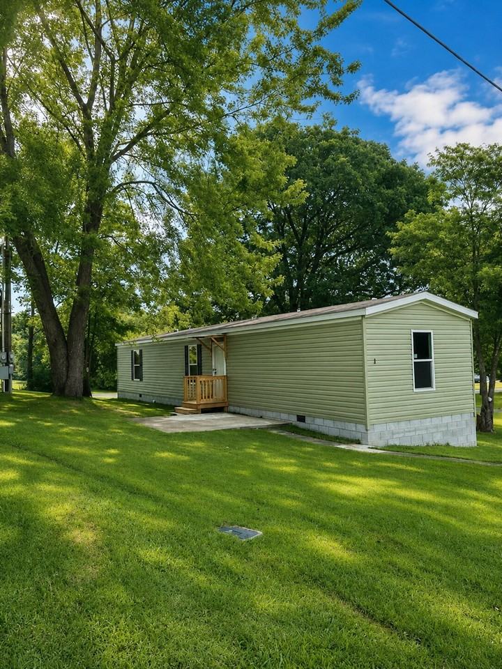 1114 Short Street - Photo 2 of 14