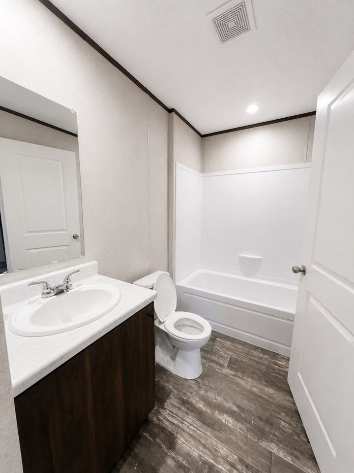 1114 Short Street - Photo 7 of 14