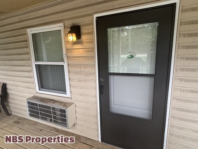 867 North Gallaher View Road Northwest - Photo 3 of 16