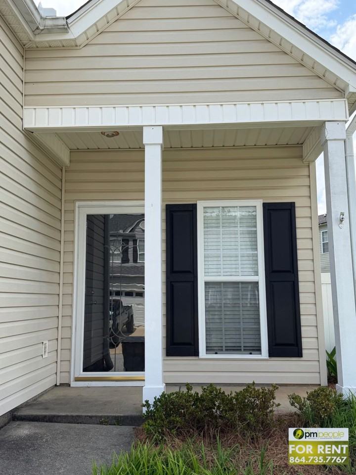 104 Pin Oak Ct - Photo 2 of 34