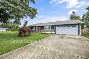 808 Nw 11th St - Photo 1 of 1
