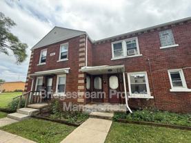 506 Middle St #B - Photo 1 of 1