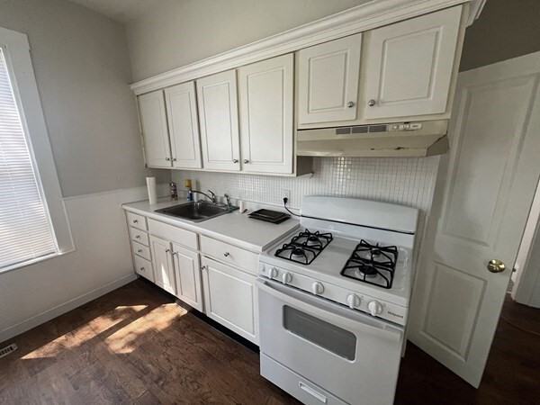28 Church Avenue - Photo 5 of 5