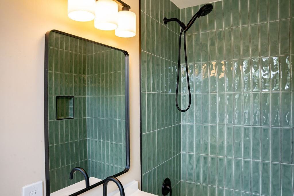 973-975 Mount Vernon Avenue - Photo 7 of 16