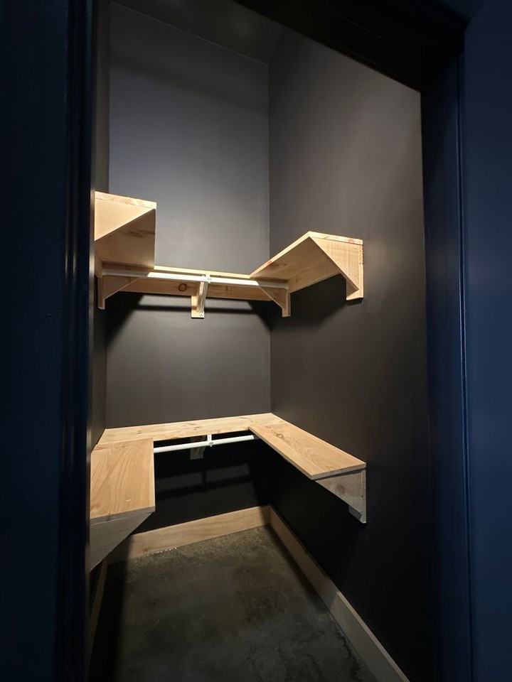 21 W Broadway #209 - Photo 6 of 6