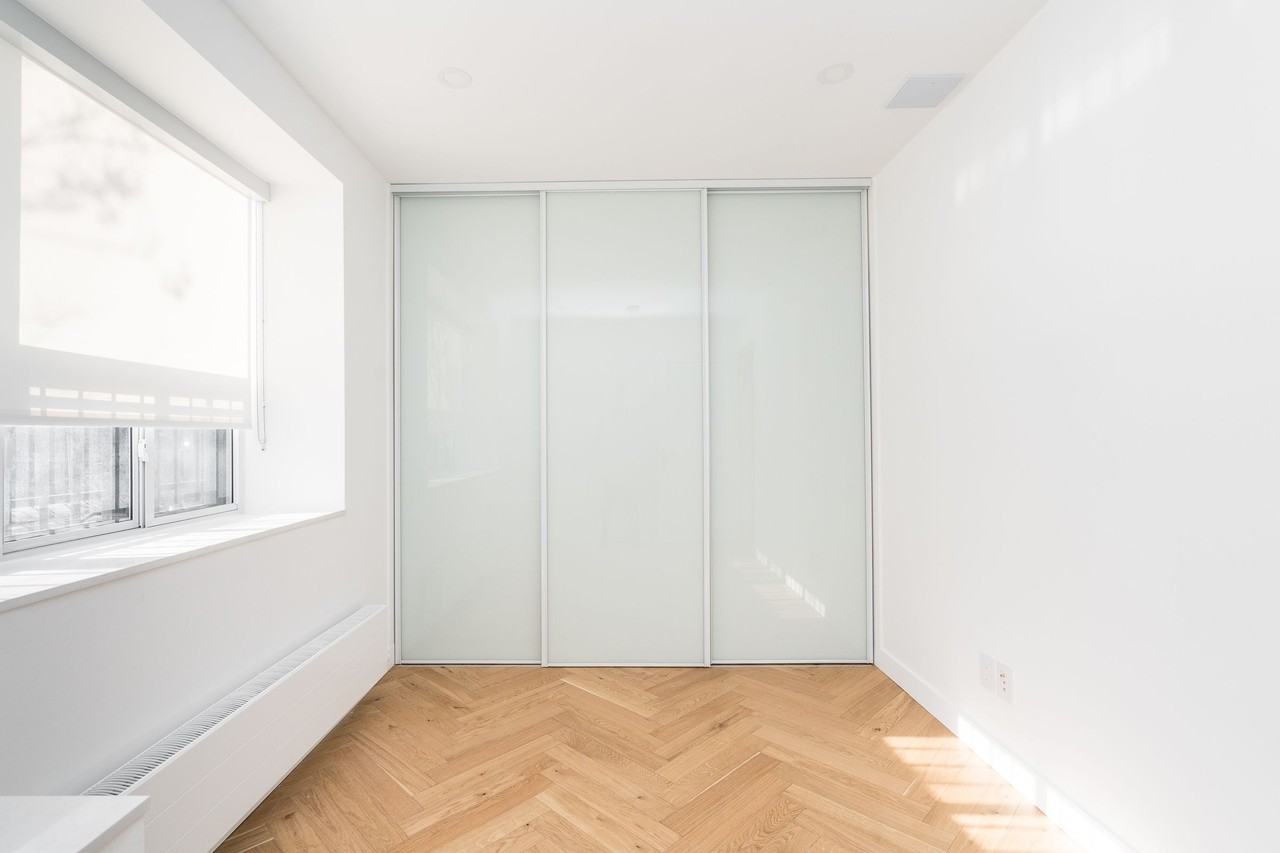 110 Wellesley Street West #102 - Photo 7 of 24
