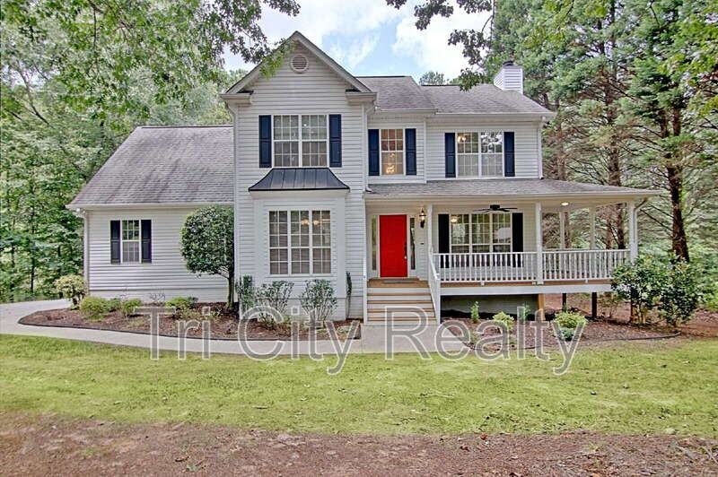 49 Montrose Ln - Photo 2 of 50