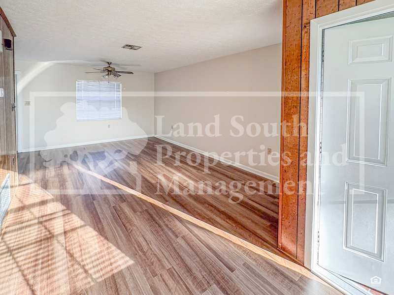 708 Boyd Ct - Photo 2 of 8