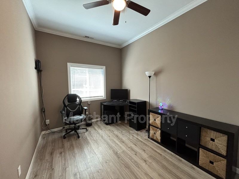 102 S 8th St - Photo 7 of 13