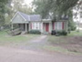 featured image of 211 W Colorado Ave
