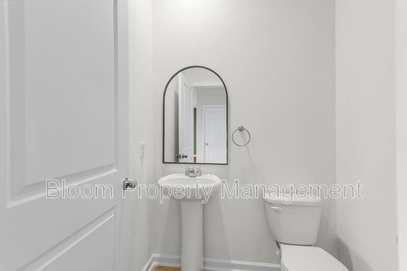 502 Lake Ridge Blvd - Photo 7 of 50
