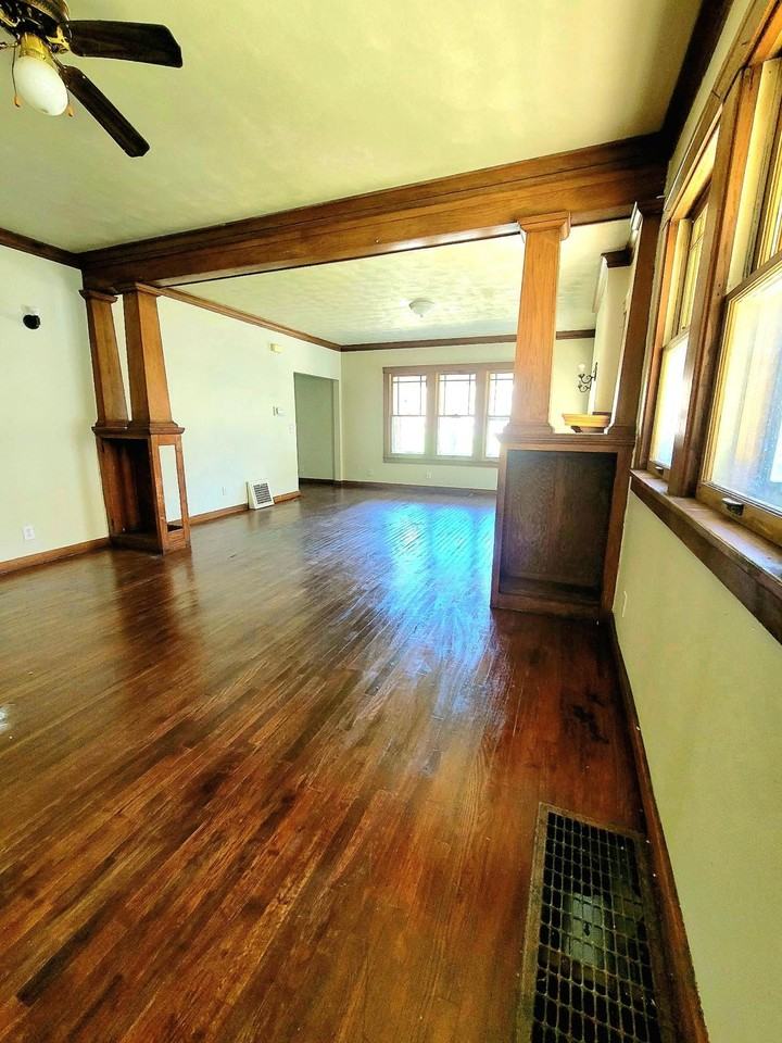 1700 W Smith St #SFH - Photo 3 of 11