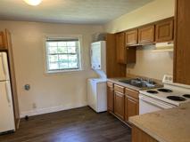 25 Holiday Dr #04 - Photo 1 of 1