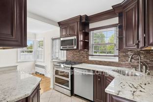2 Dorset Ln - Photo 1 of 1